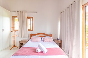 PF24 Excelente Casa 6 Suítes