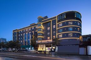 Ramada Encore by Wyndham Wuhan West