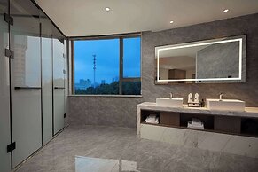 Ramada Encore by Wyndham Wuhan West