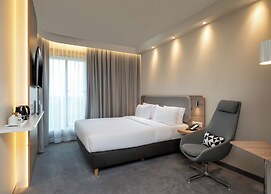 Holiday Inn Express Munich North by IHG