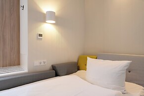 Holiday Inn Express Munich North by IHG