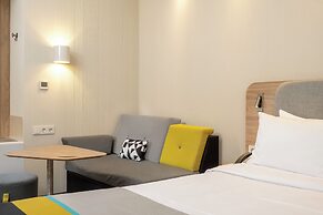 Holiday Inn Express Munich North by IHG