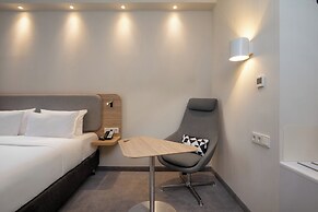 Holiday Inn Express Munich North by IHG