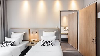 Holiday Inn Express Munich North by IHG