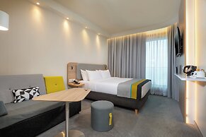 Holiday Inn Express Munich North by IHG