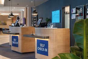 Holiday Inn Express Munich North by IHG