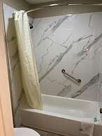 Suburban Studios Columbia - Harbison