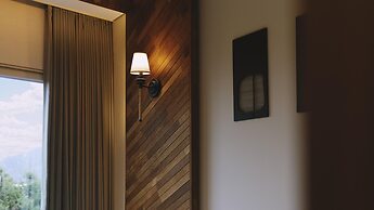 Jeju Maru Hotel & Cafe