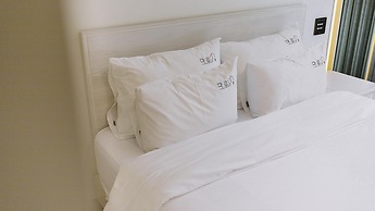 Jeju Maru Hotel & Cafe