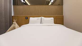 Jeju Maru Hotel & Cafe