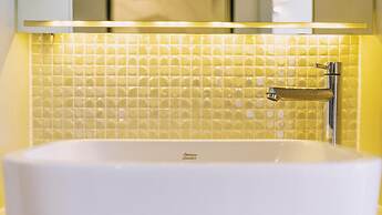 Jeju Maru Hotel & Cafe