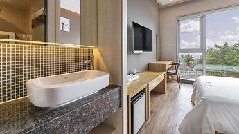 Jeju Maru Hotel & Cafe