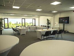 The Five Elements Hotel