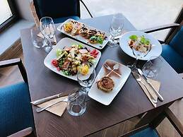 The Five Elements Hotel