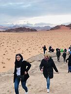 Friend wadi Rum