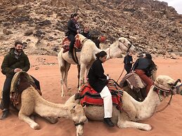 Friend wadi Rum