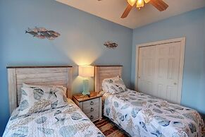 5001 Harvest Drive #103 3 Bedroom Condo by Redawning