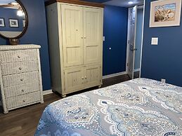 Ocean House 1406 2 Bedroom Condo by RedAwning