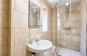 4br-11guests-patio-familyfriendly-citycentre-beach