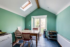 Lovely Terraced 2-bed House Near Hinksey Park