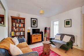 Lovely Terraced 2-bed House Near Hinksey Park