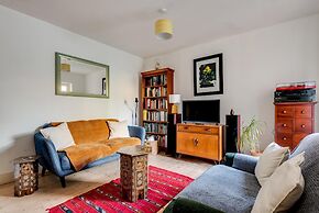 Lovely Terraced 2-bed House Near Hinksey Park