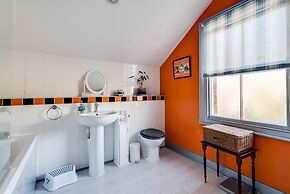 Lovely Terraced 2-bed House Near Hinksey Park