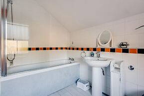 Lovely Terraced 2-bed House Near Hinksey Park