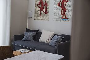 Les Suites The Marcel