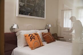 Les Suites The Marcel