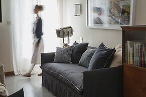 Les Suites The Marcel