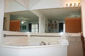 Brunswick Plantation Resort and Golf Villas 508l in the Heart of NC Se