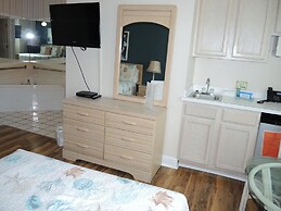 Studio Villa 509l at Brunswick Resort and Golf With Outdoor Pool and B