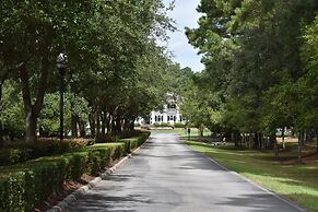 Studio Villa 509l at Brunswick Resort and Golf With Outdoor Pool and B