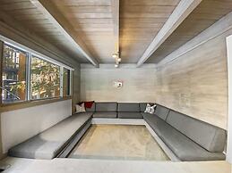 Mill Run 17 2 Bedroom Townhouse by RedAwning