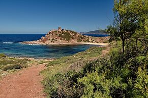Vista Blu Resort con piscina