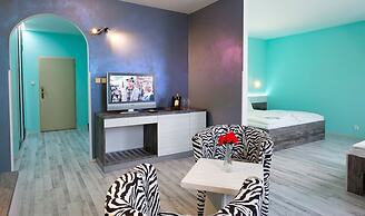 Hotel N