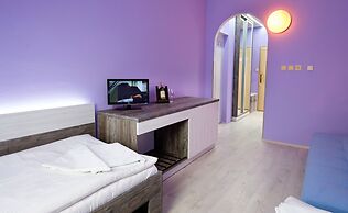 Hotel N