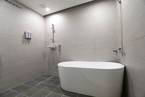 Dubai Hotel