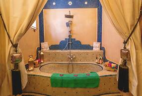Room in B&B - Riad Anabel - Olive Triple Suite