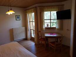 Room-holiday Home Kahr Apartment Roßbran