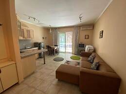 Charming Accommodation With Swimming Pool