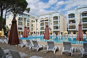 Charming Accommodation With Swimming Pool