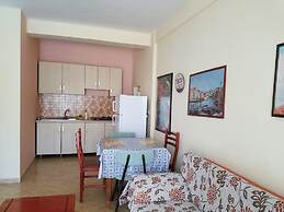 Charming Accommodation With Swimming Pool