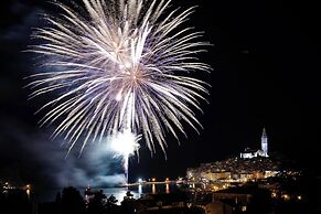 Cozy Apartment Valentino46 in Rovinj for 4 Guests - Very Central Locat