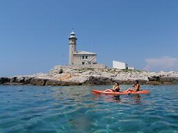 Cozy Apartment Valentino46 in Rovinj for 4 Guests - Very Central Locat