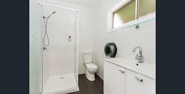 Auto Lodge Motor Inn