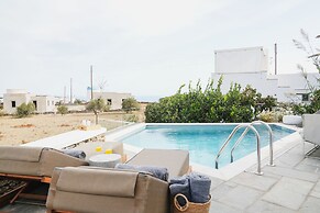 Villa Arades Sifnos with Private Pool