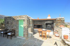 Villa Arades Sifnos with Private Pool