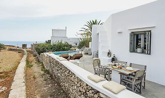 Villa Arades Sifnos with Private Pool